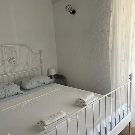 Ferienwohnung Fuer 8 Personen Ca 80 Qm In Privlaka, Dalmatien Norddalmatien Privlaka (Zadar)
