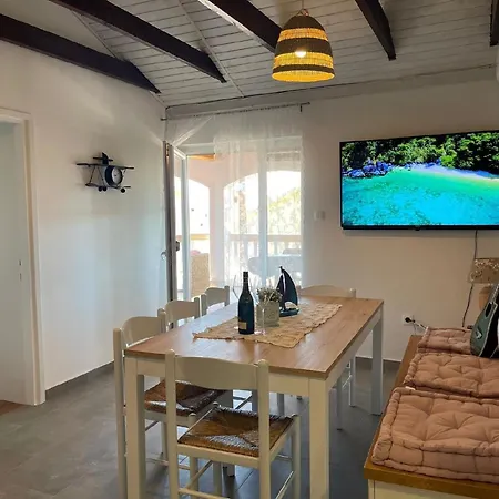Lejlighed Ferienwohnung Fuer 8 Personen Ca 80 Qm In Privlaka, Dalmatien Norddalmatien